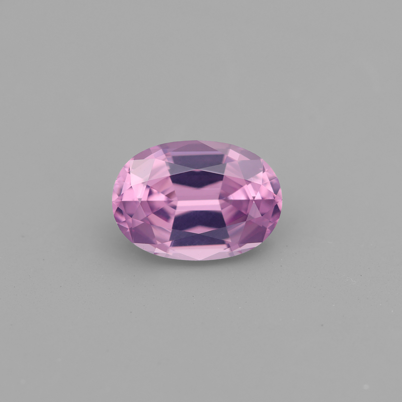 Spinel 0.83 ct