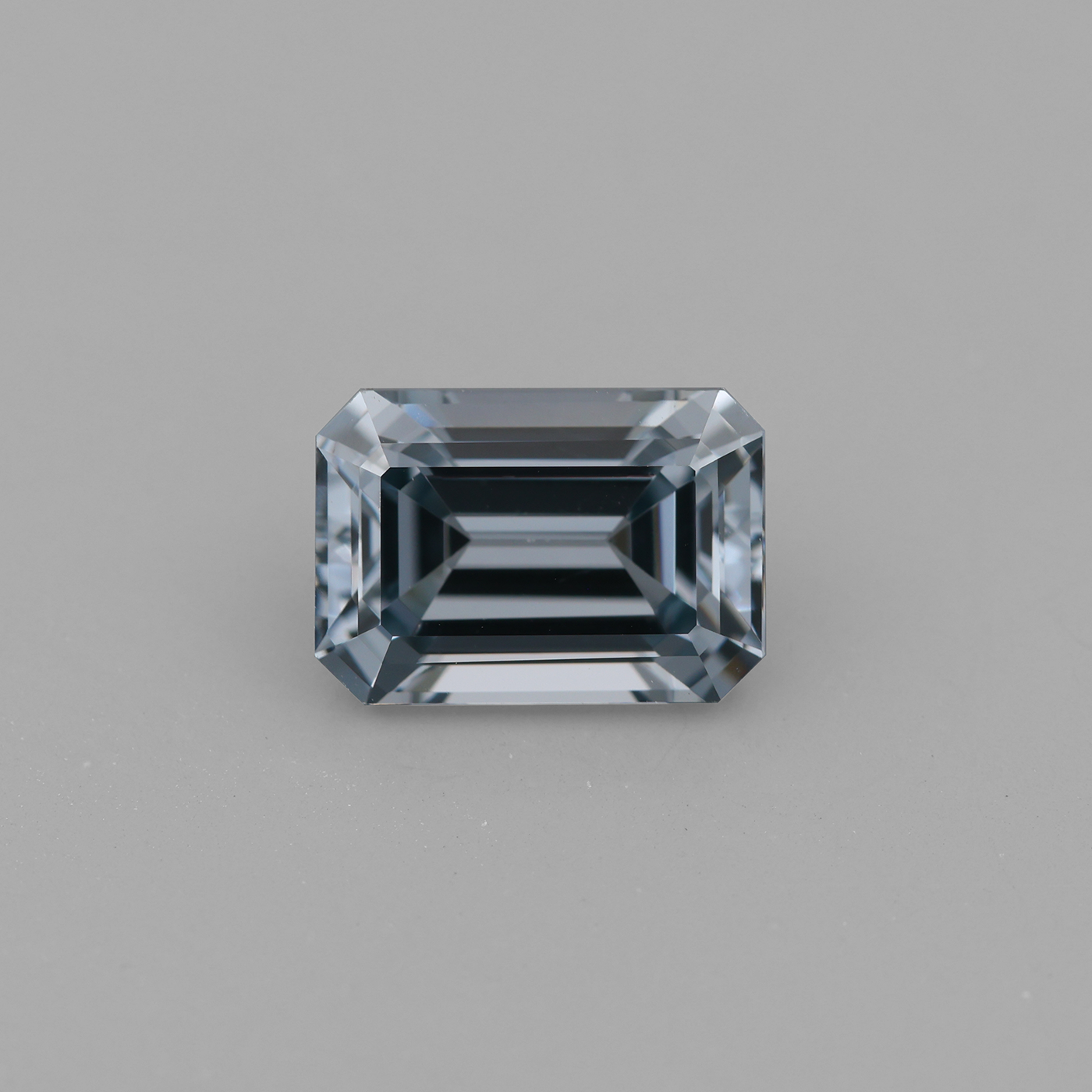 Spinel 1.87 ct