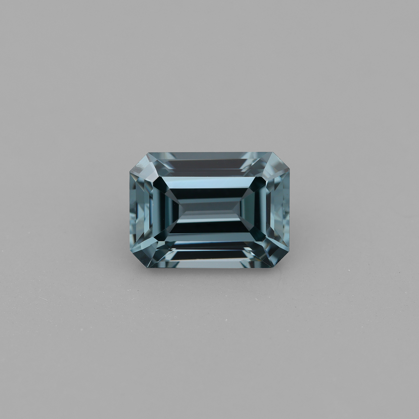Spinel 1.90 ct