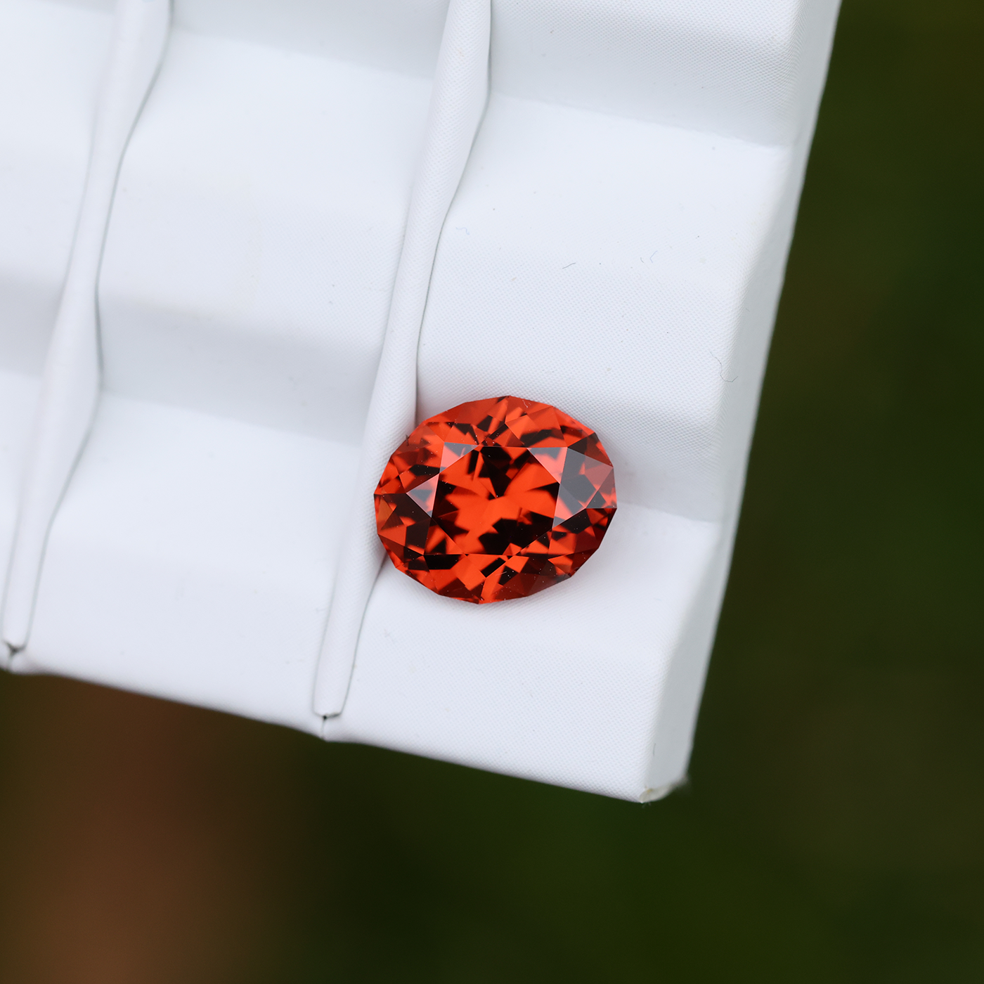 Malaya Garnet 3.98 ct