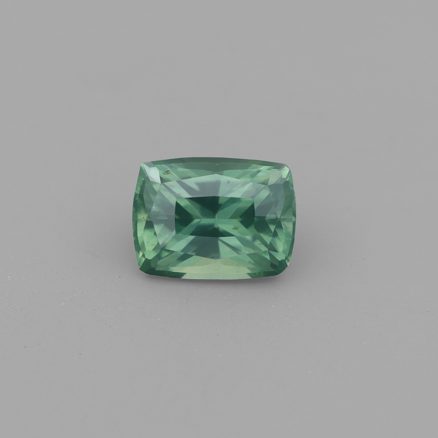 Sapphire 2.57 ct