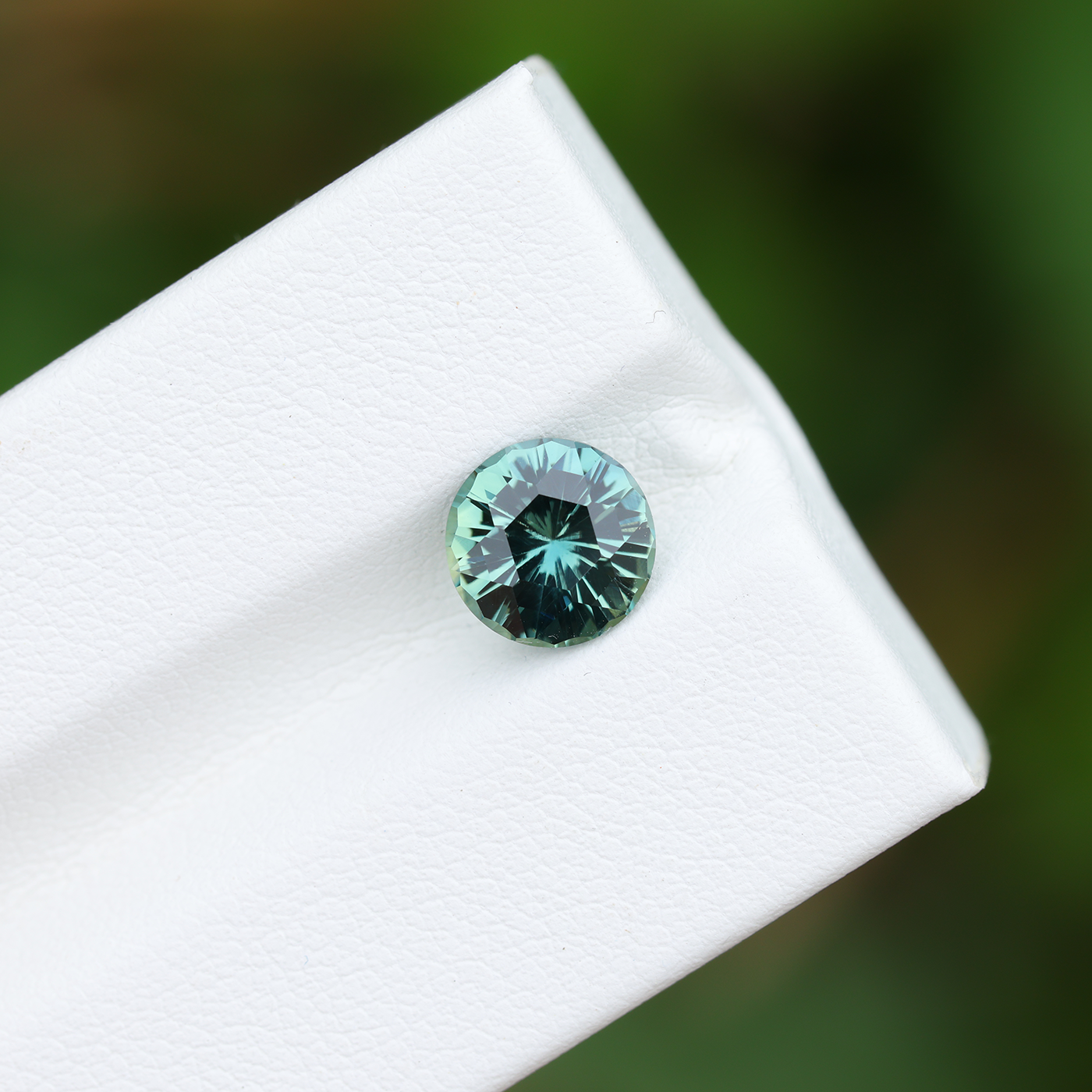 Sapphire 2.19 ct