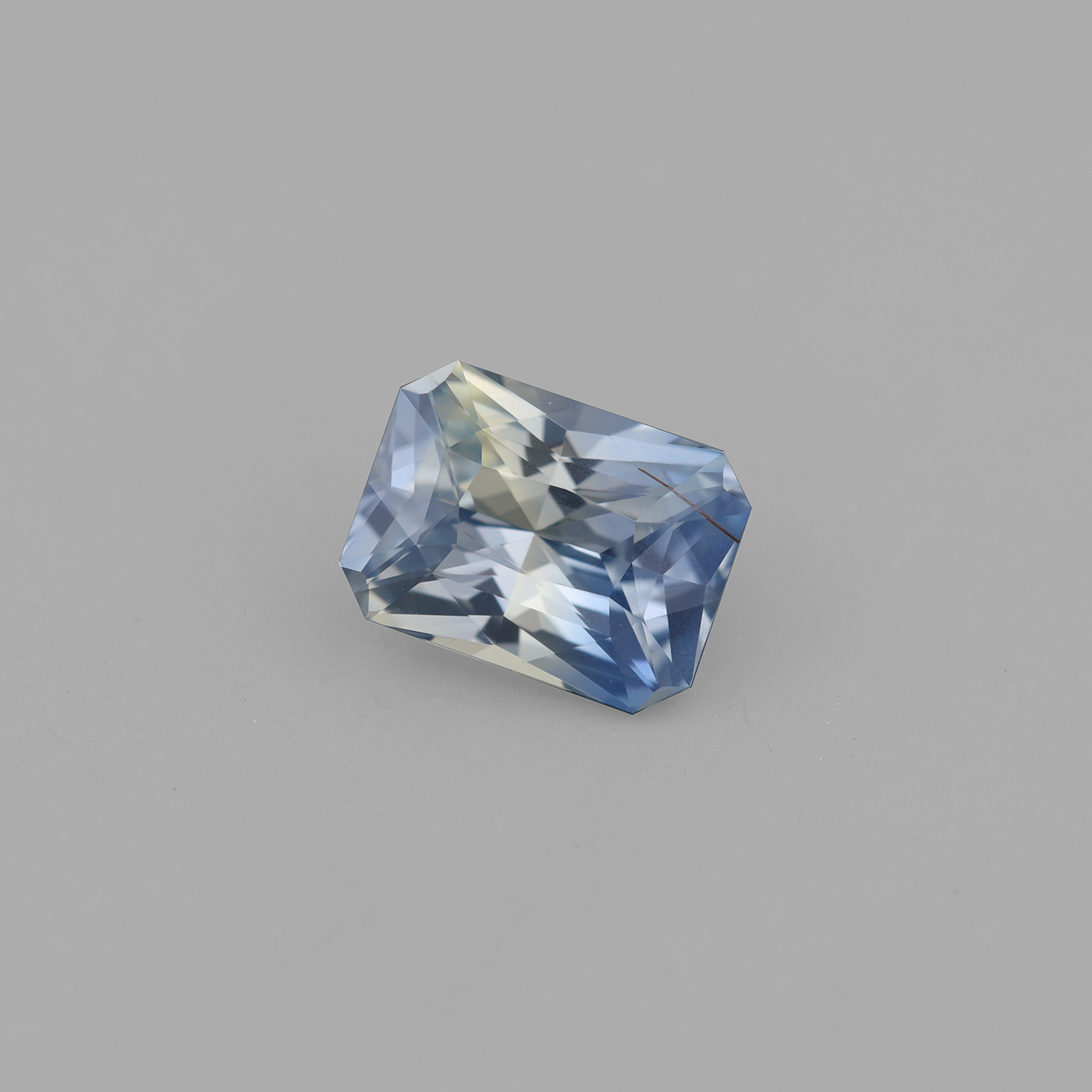 Saphir 2.03 ct