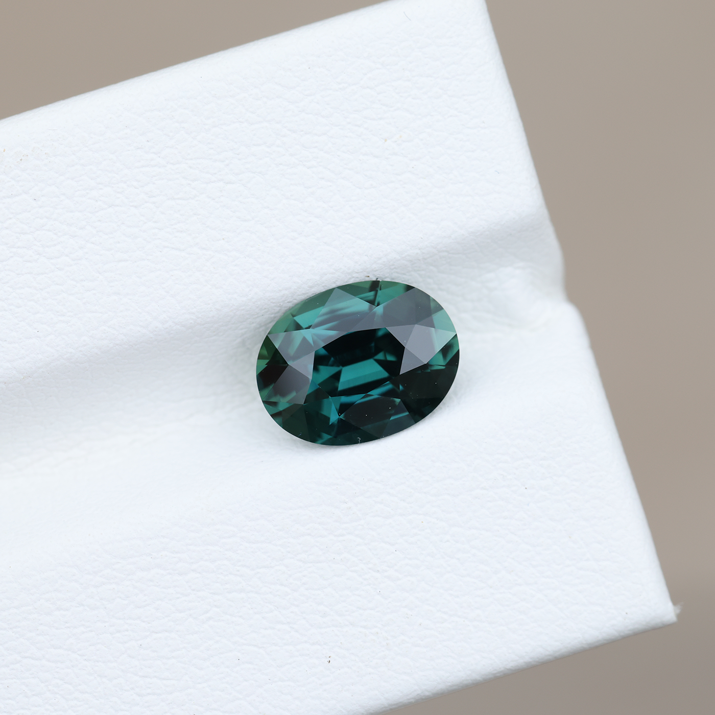 Sapphire 2.61 ct