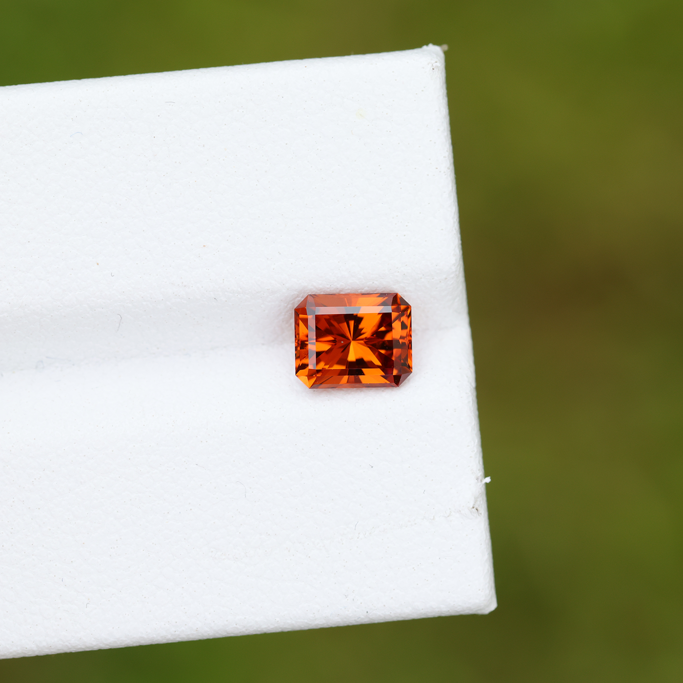 Malaya Garnet 1.26 ct