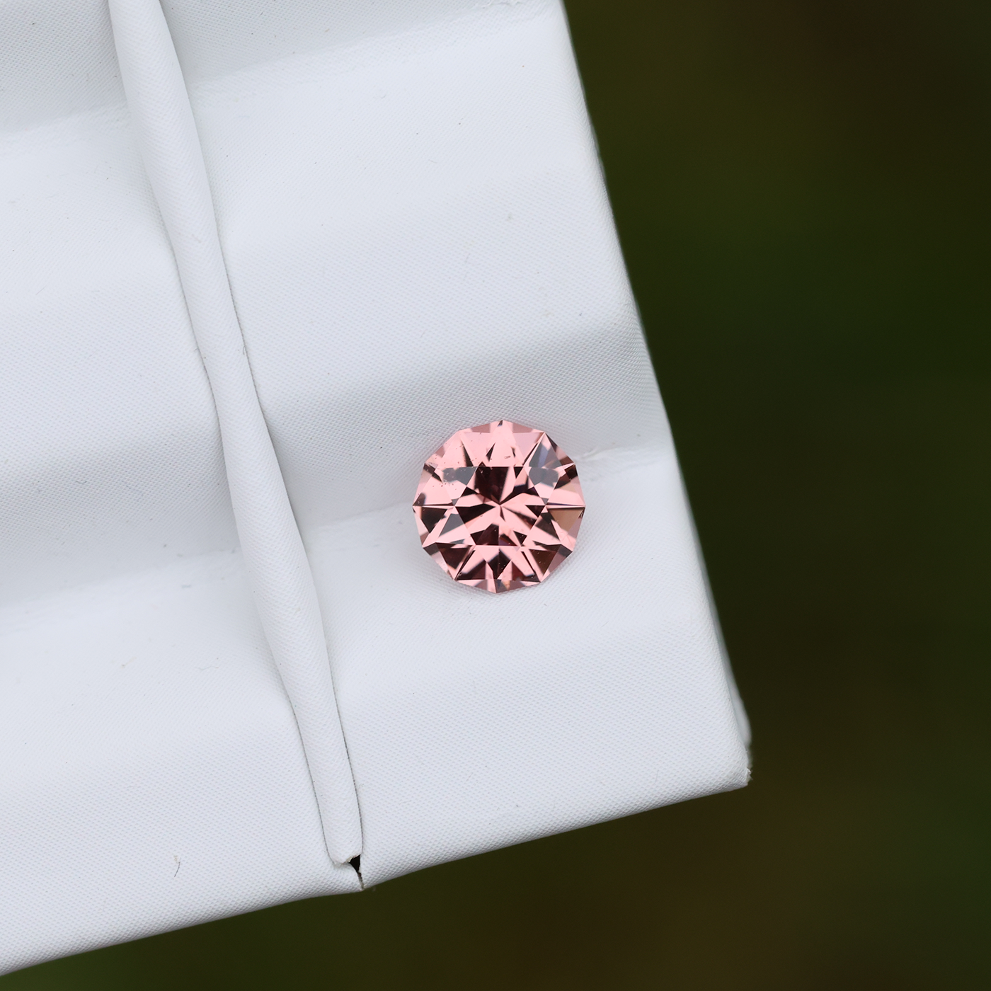 Spinel 0.80 ct