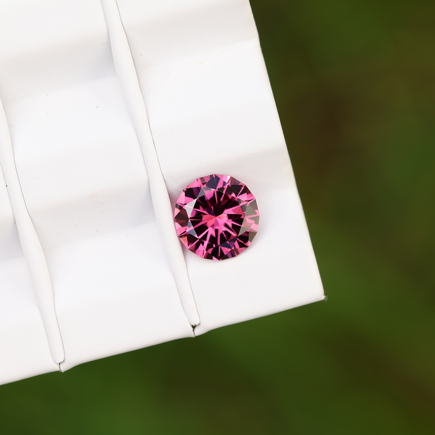 Rhodolite 2.69 ct