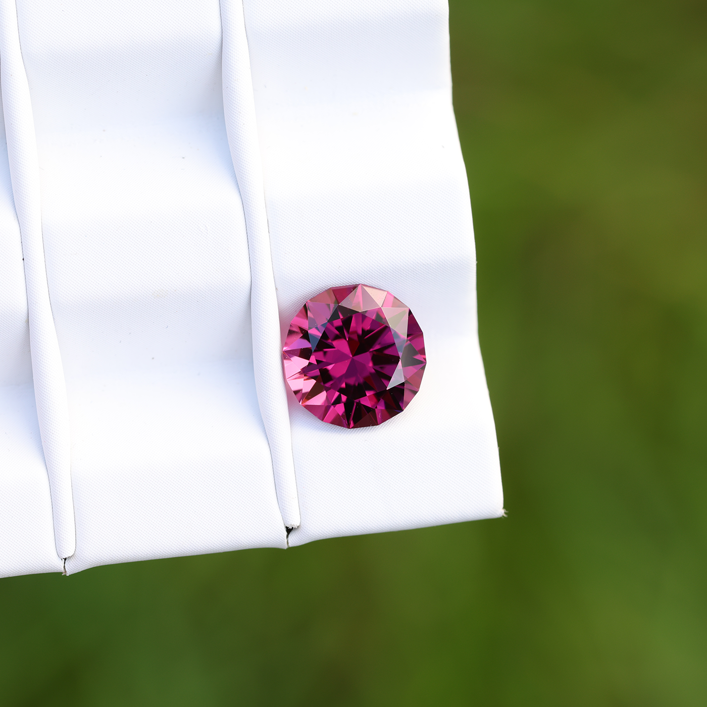 Rhodolite 3.49 ct
