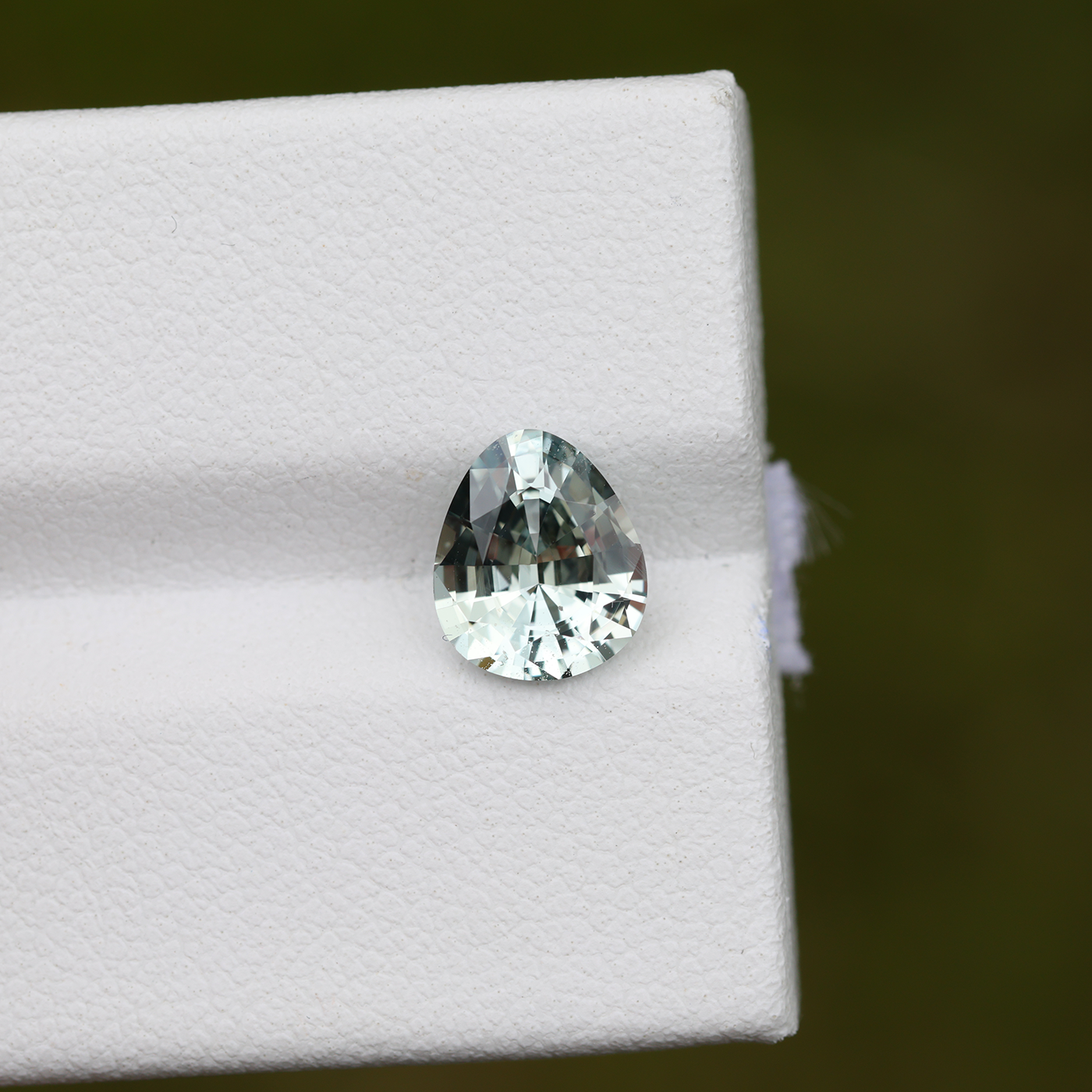 Sapphire 2.01 ct