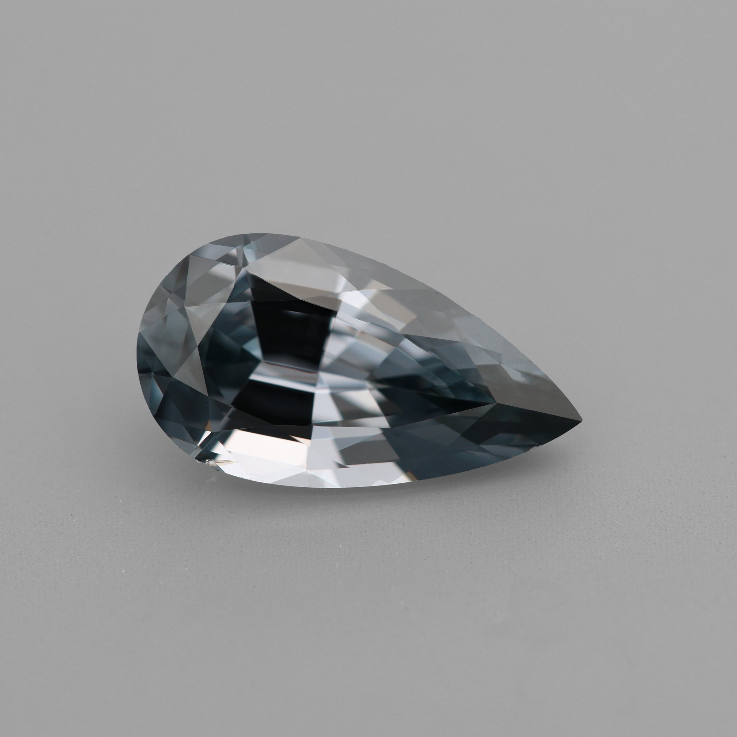 Spinel 1.68 ct