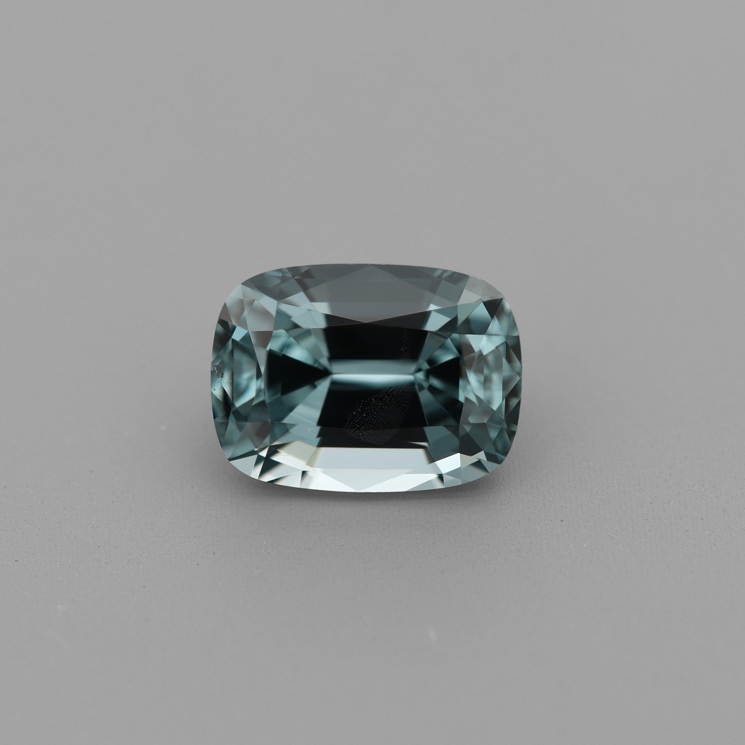 Spinel 1.47 ct