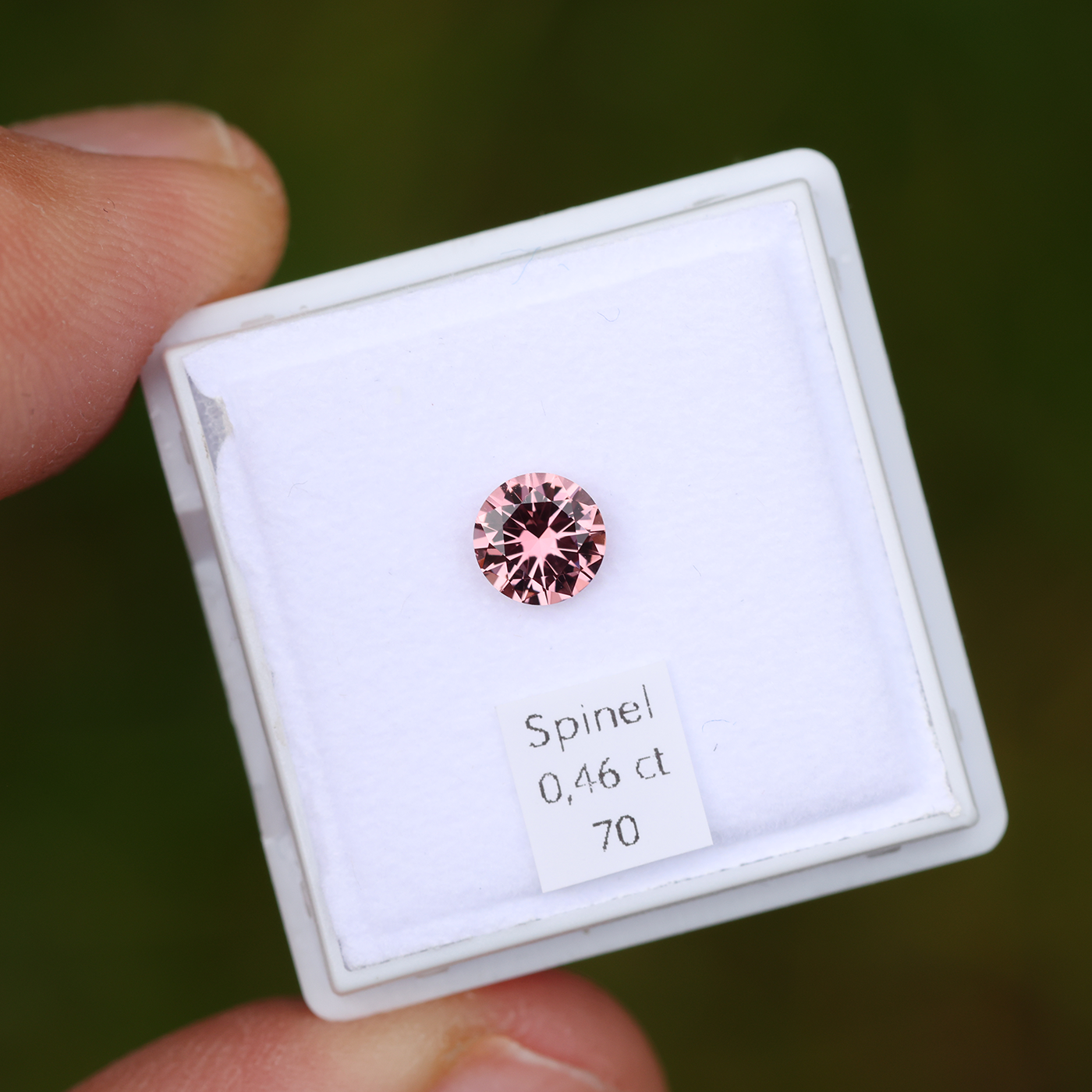 Spinel 0.46 ct
