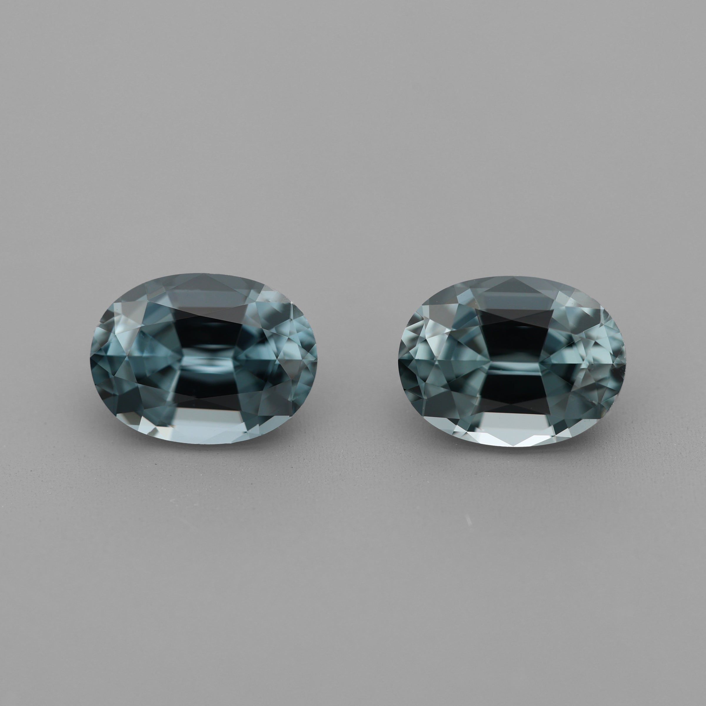 Spinell Paar 2.34 ct