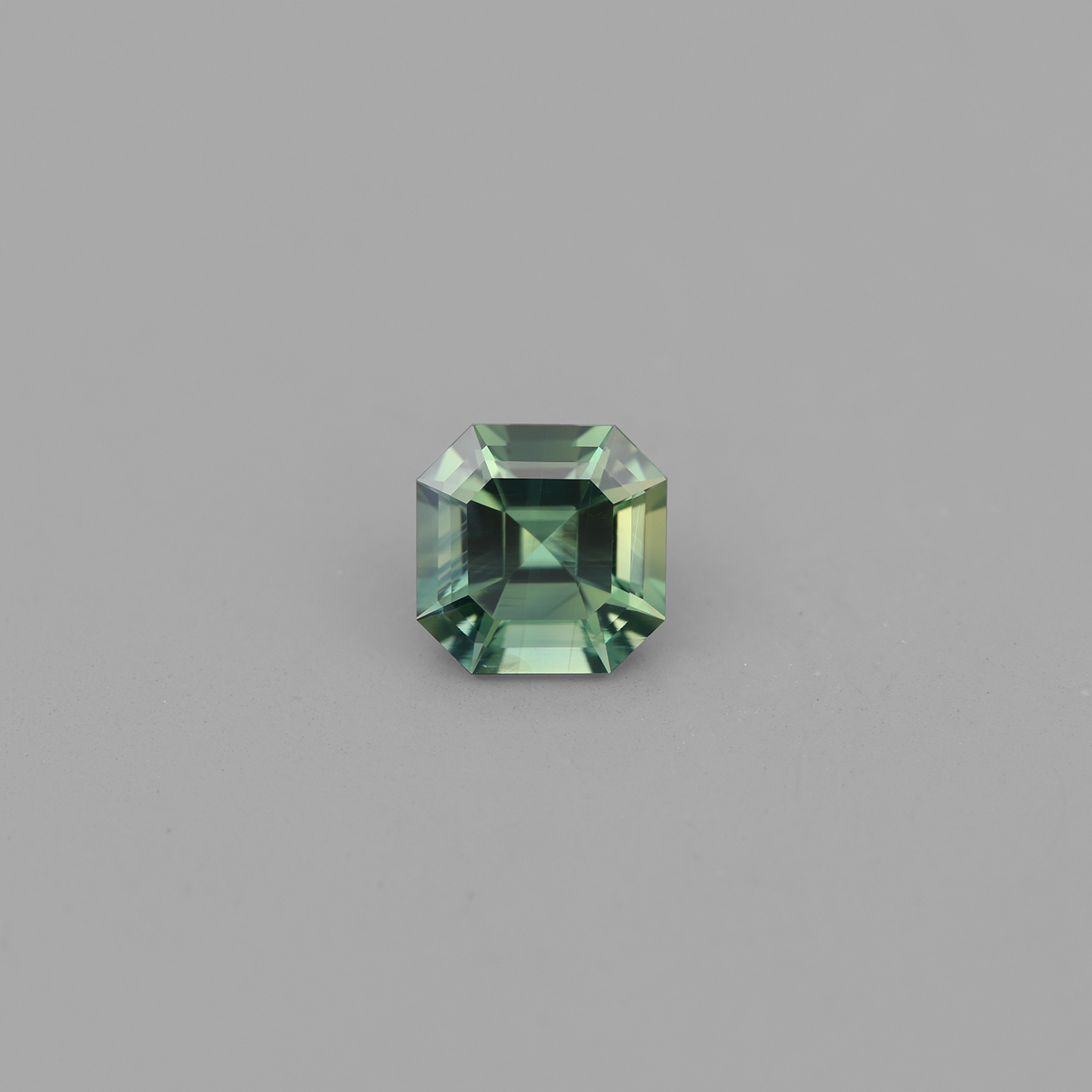 Sapphire 0.55 ct