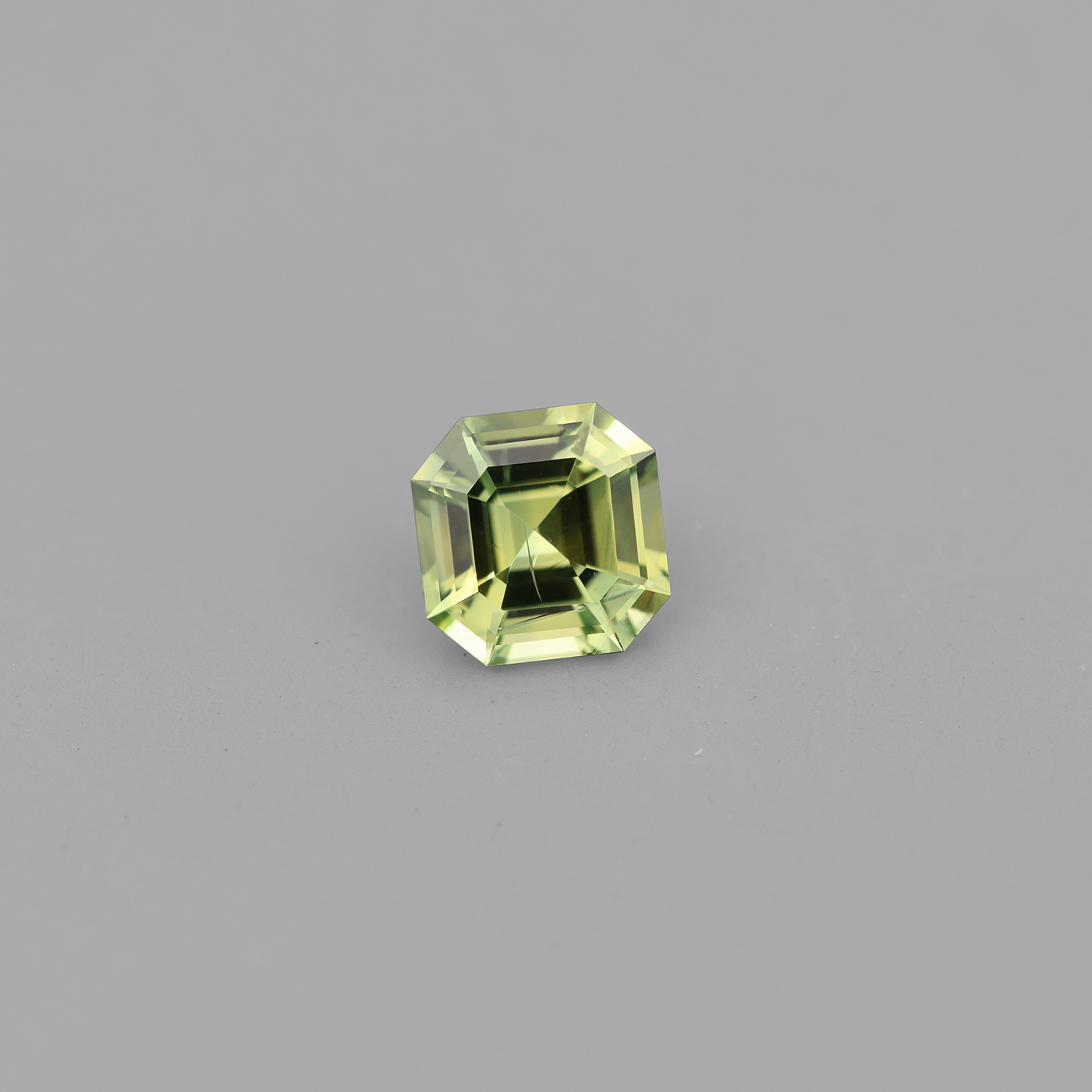 Sapphire 0.64 ct