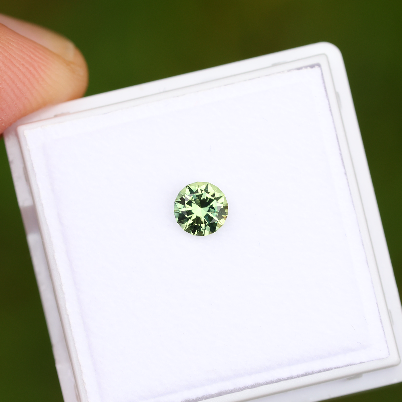 Sapphire 0.37 ct