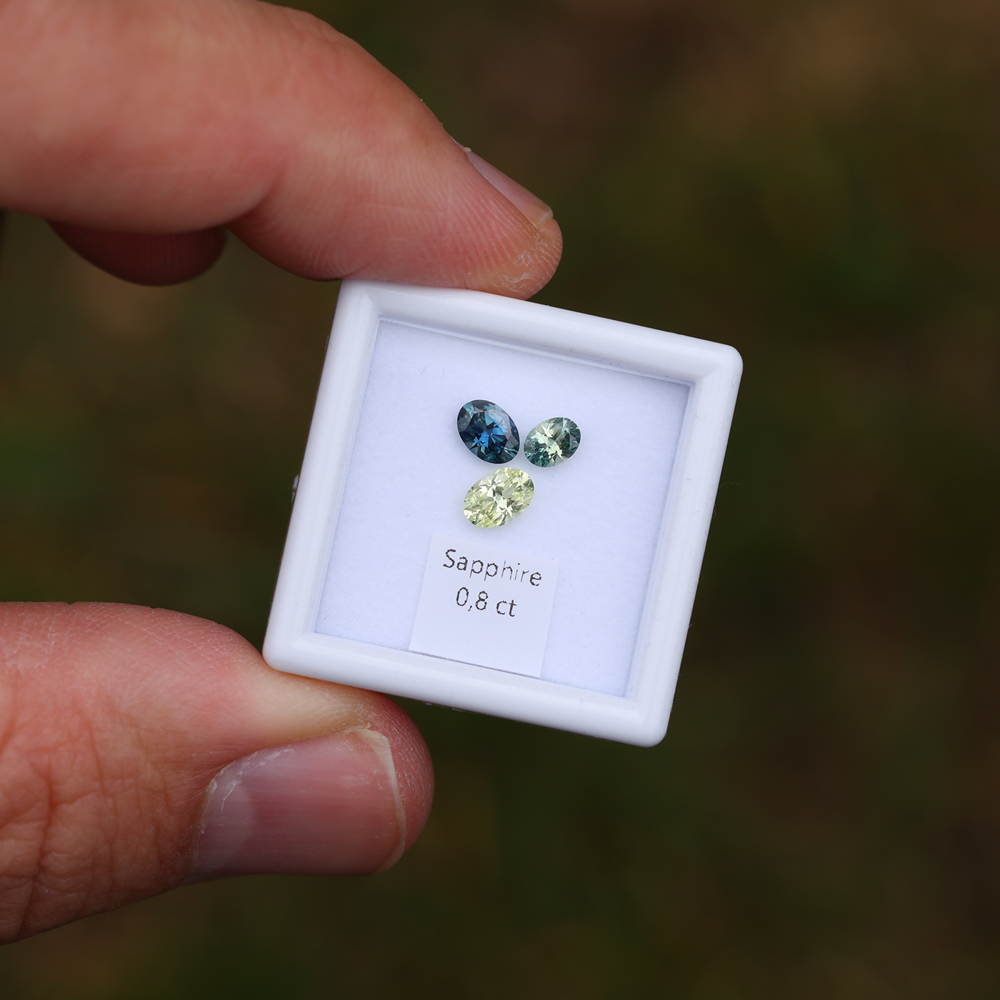 Sapphire Set 0.80 ct