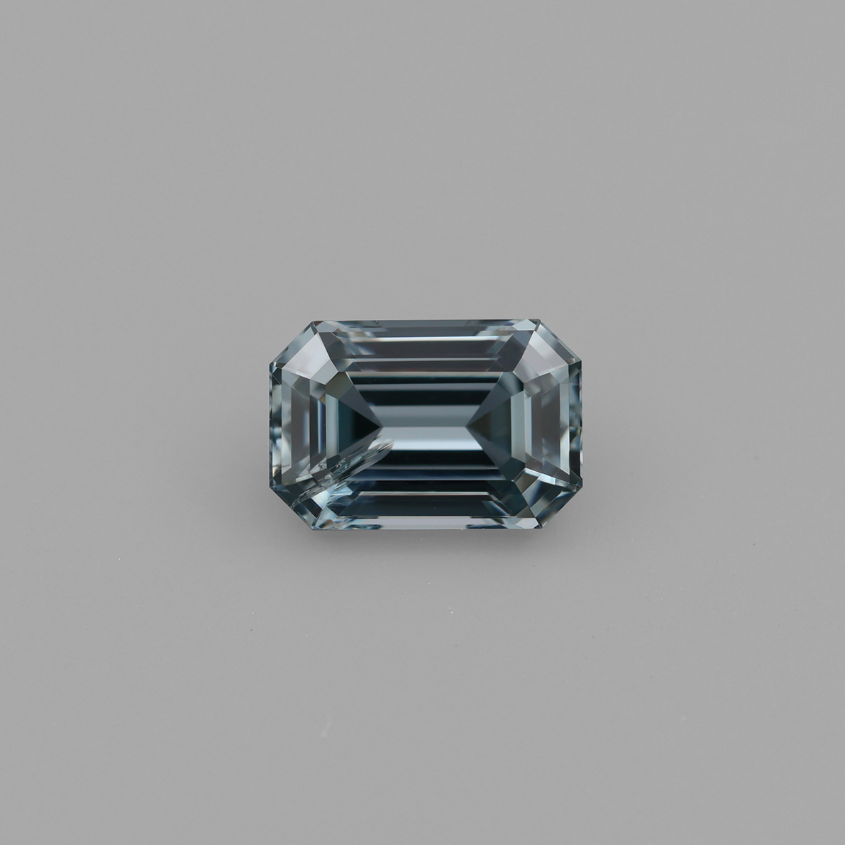 Spinel 1.37 ct