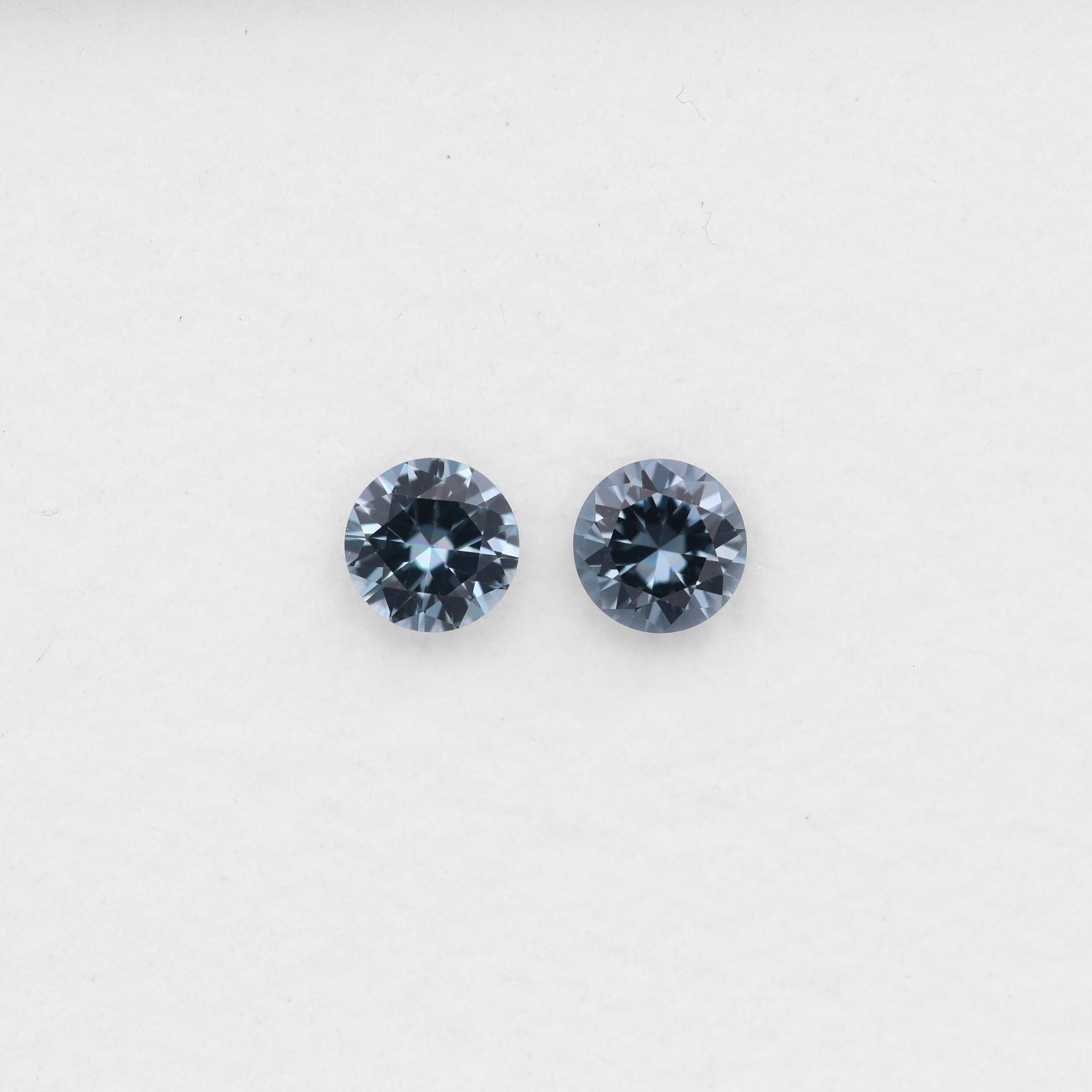 Spinel Pair 4.00 mm